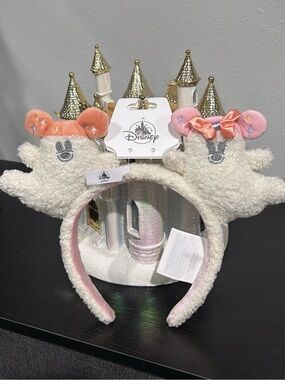Disneyland Ghost Plush Ears 2026 Halloween Collection - NWT & Ready to Ship!!